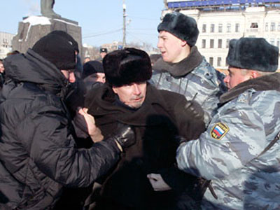 «Стратегия 1» или Миронов вместо Лимонова?