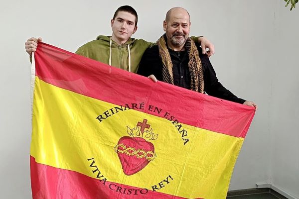 Кто в Мадриде за Донецк?